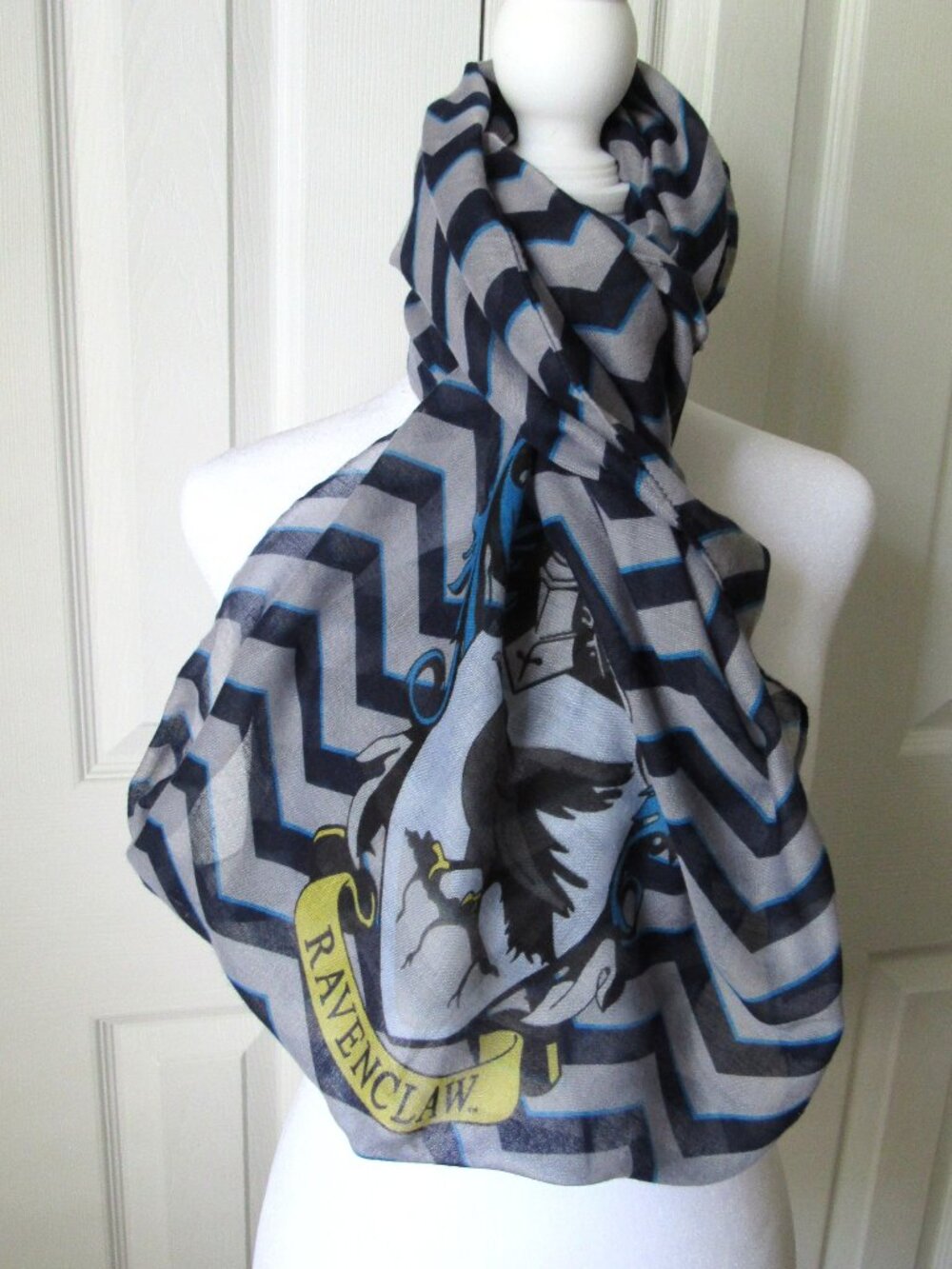 Harry Potter RAVENCLAW Crest Wrap Scarf 100% Polyester Elope Blue/Gray Infinity